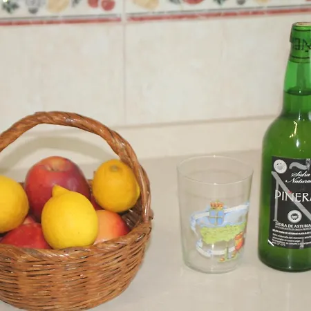 Casa Vacacional Escuela La Llera Tatil Evi Colunga