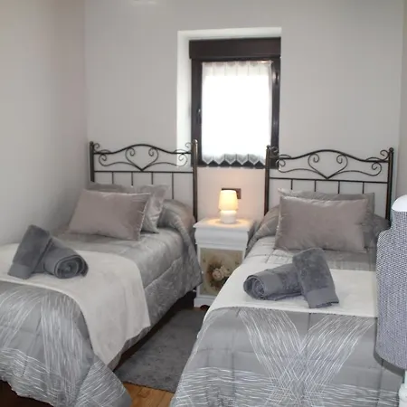 Casa Vacacional Escuela La Llera Tatil Evi *