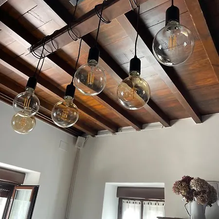 Casa Vacacional Escuela La Llera Feriehus *